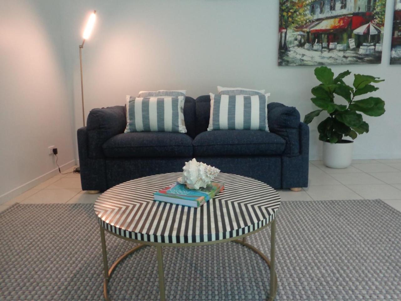 Noosa Buoys Otel Tinbeerwah Dış mekan fotoğraf